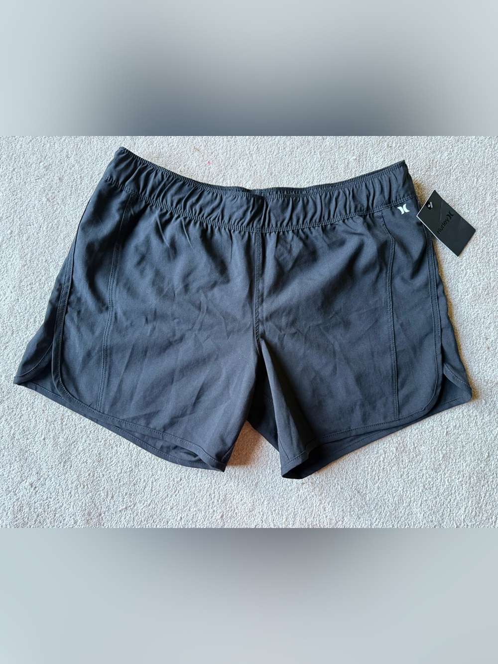 Hurley NWT Women’s Black 5” Boardshort Shorts with Elastic Waist Size XL